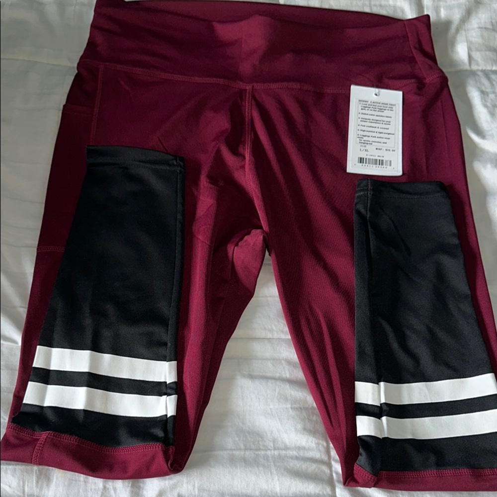 Leggings Park Burgundy and Black Athletic leggings